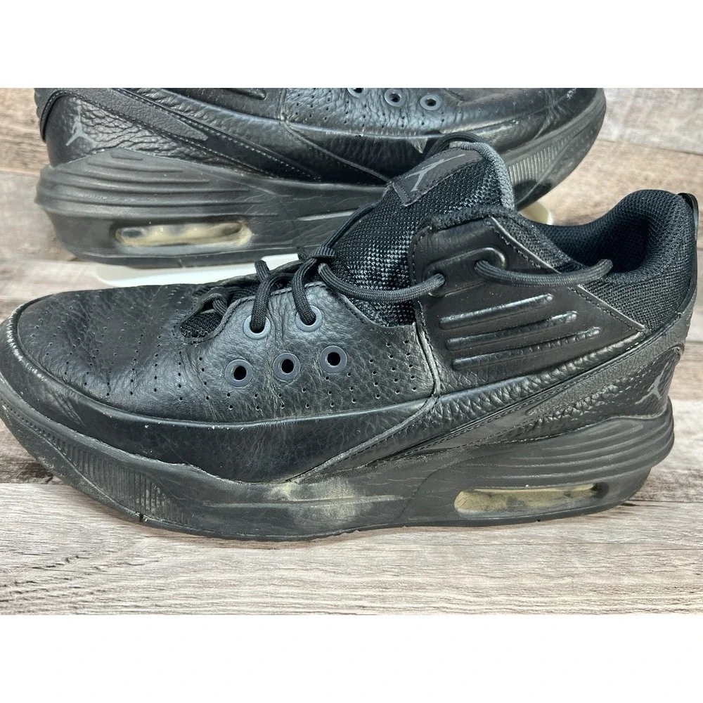 Jordan Max Aura 5 Sneakers‎ Shoes Black Men Size 8.5